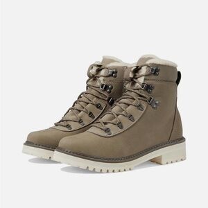 LLBean Camden Hill Women's Alpine Insulated Boots | US 10